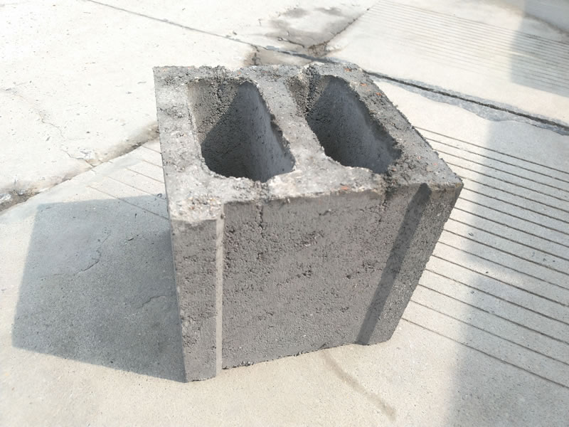 混凝土小型空心砌块（规格190x190x190mm）