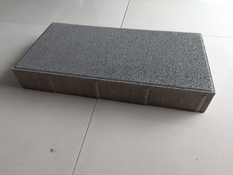 混凝土路面砖（规格400x200x60mm）